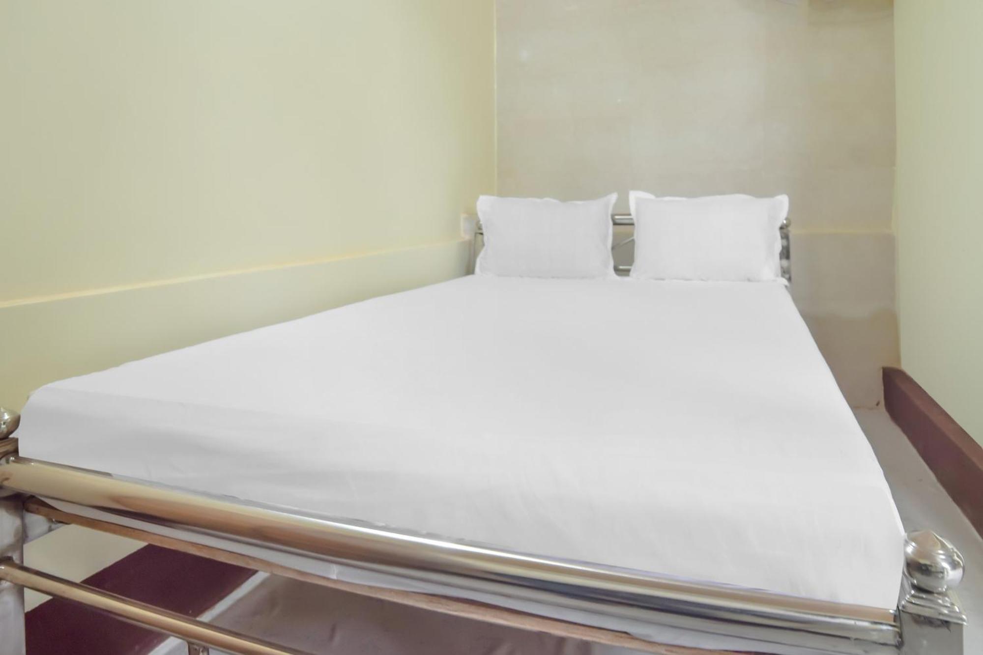 גווהטי Hotel O Darshini Homes מראה חיצוני תמונה
